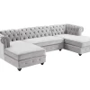 Brede Hoekbank Van Lichtgrijs Velours Chesterfield
