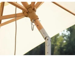 Corypho Parasol Met Kantelfunctie Wit.