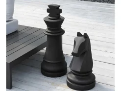 Decoratief Standbeeld Schaakspel In Cement Koning - B. 24,5 X H. 68 Cm - Gambit