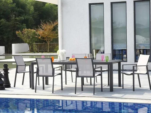 Decoratief Standbeeld Schaakspel In Cement Koning - B. 24,5 X H. 68 Cm - Gambit