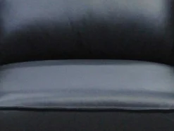 Fauteuil Van Zwart Leer Lecco