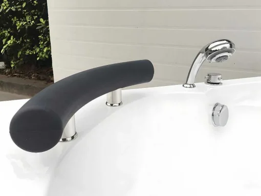 Hoekbad Met Kraan Navona - 263 L - 135 X 135 X H54 Cm