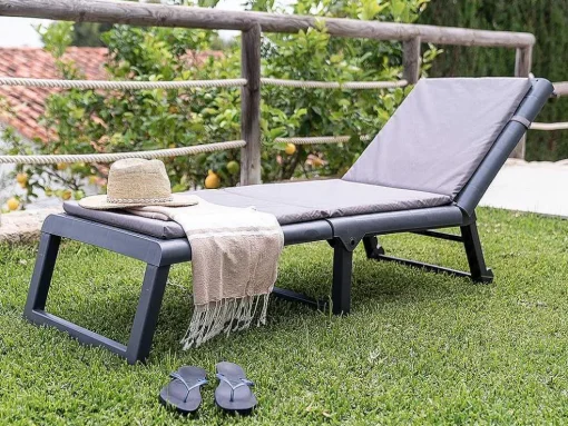 Ligstoel Met Gevlochten Effect Canberra - Met Matras - Grijs En Wit