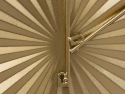 Ronde Metalen Wanddecoratie - B118 X H71 Cm - Goudkleurig - June