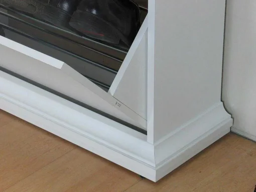 Schoenenkast Wit Venetie Met 3 Kleppen.