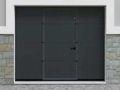 Sectionale Garagedeur Met Glad Effect En Centrale Loopdeur In Antraciet Met Somfy Motor - Lavega