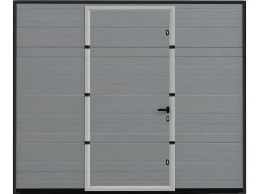 Sectionale Garagedeur Met Gegroefd Effect En Centrale Grijze Loopdeur Met Motor - Noria