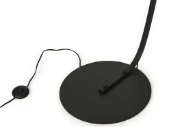 Staande Lamp Met Boog En Vlechtwerk Neirobi - Etnische Stijl - Ijzer En Rotan - 105 X 40 X 195 Cm - Zwart En Naturel