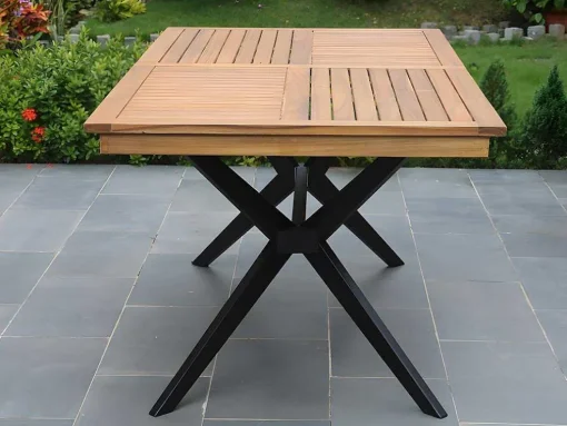 Tuintafel Van Acaciahout En Zwart Metaal Tobaga - L. 180 Cm