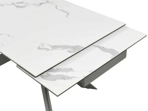 Verlengbare Eettafel 6 Tot 10 Plaatsen Van Keramiek En Metaal - Wit Marmereffect En Antraciet - Corema Van Pascal Morabito